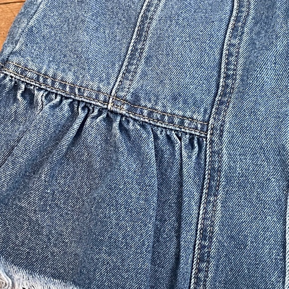 NWOT New Blue Button Fly Denim Ruffle Mini Skirt Size 28 High Waist - Picture 7 of 8